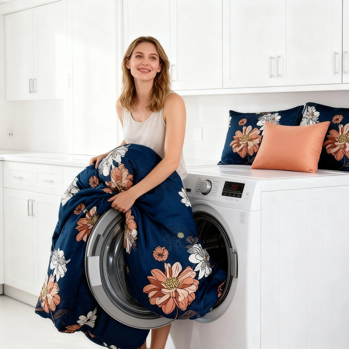 Navy & Red Floral bedspread and curtain set - coordinated bedroom